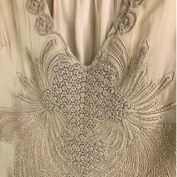 AS by DF Top Womens Size XS Tan Deep V-Neck Sleeveless Embroidered - Picture 4 of 6